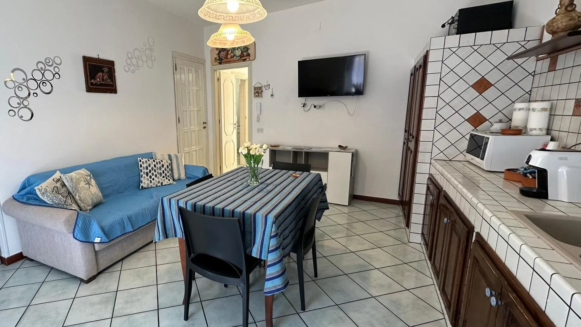 Amati Holidays Palermo 0*,  Italia